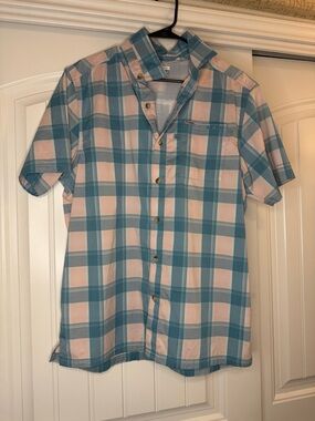 Columbia Men's Short-Sleeve Plaid Button-Down Shirt in blue and Light Pink